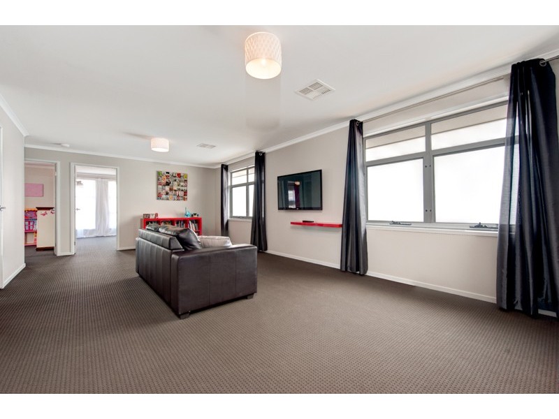 28 Brookman Crescent, Craigburn Farm SA 5051