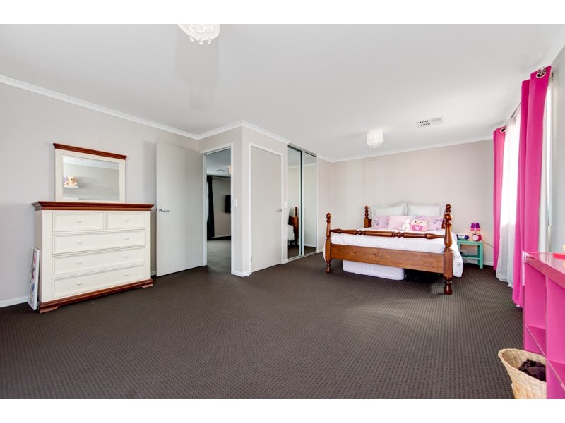 28 Brookman Crescent, Craigburn Farm SA 5051