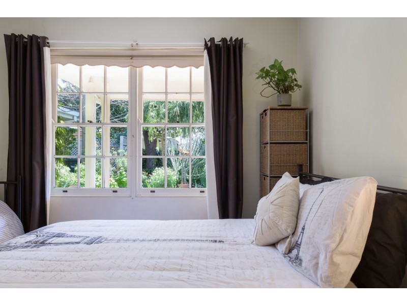 3/4 Arnold Street, Kingswood SA 5062