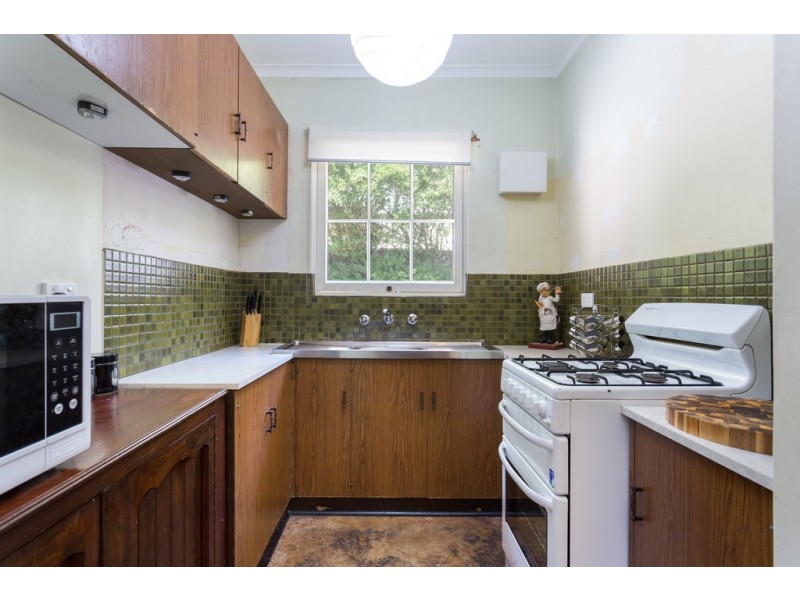 3/4 Arnold Street, Kingswood SA 5062