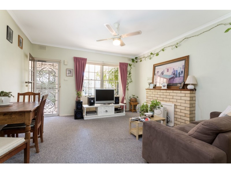 3/4 Arnold Street, Kingswood SA 5062