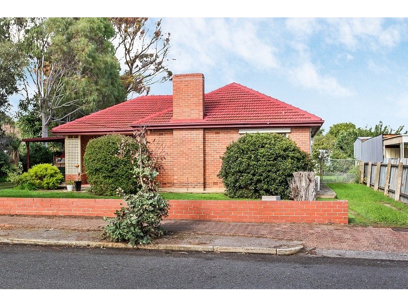109 Avenue Road, Clarence Gardens SA 5039