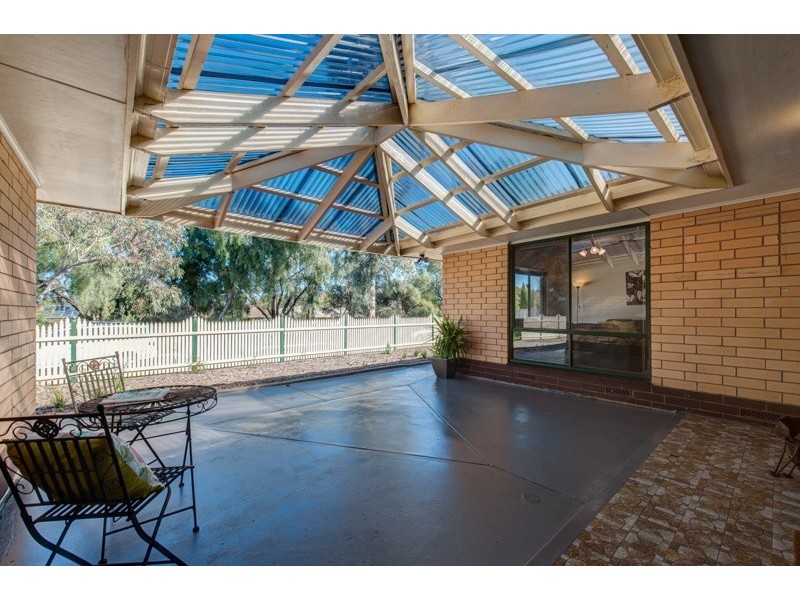 340 Wright Road, Para Vista SA 5093