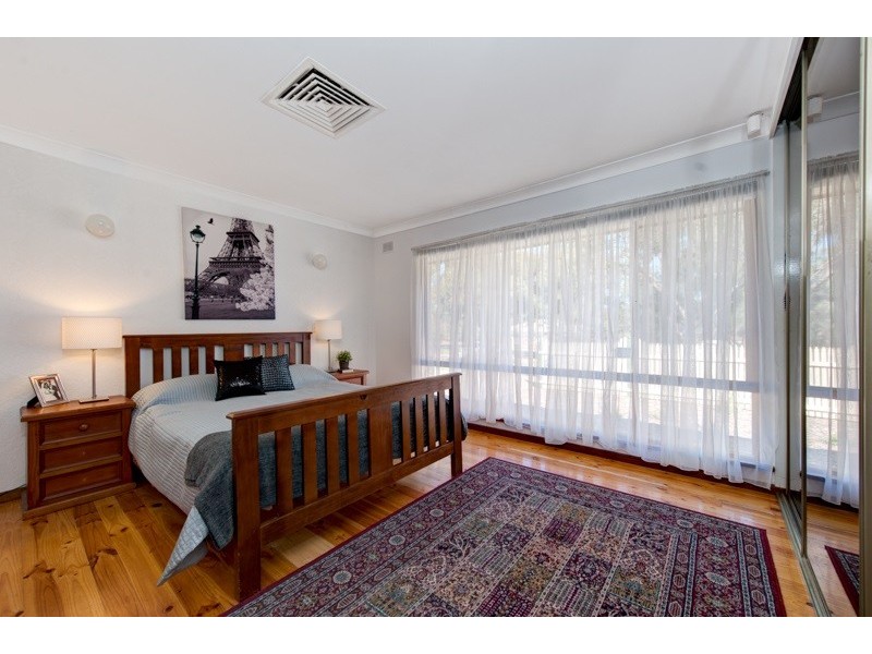 340 Wright Road, Para Vista SA 5093