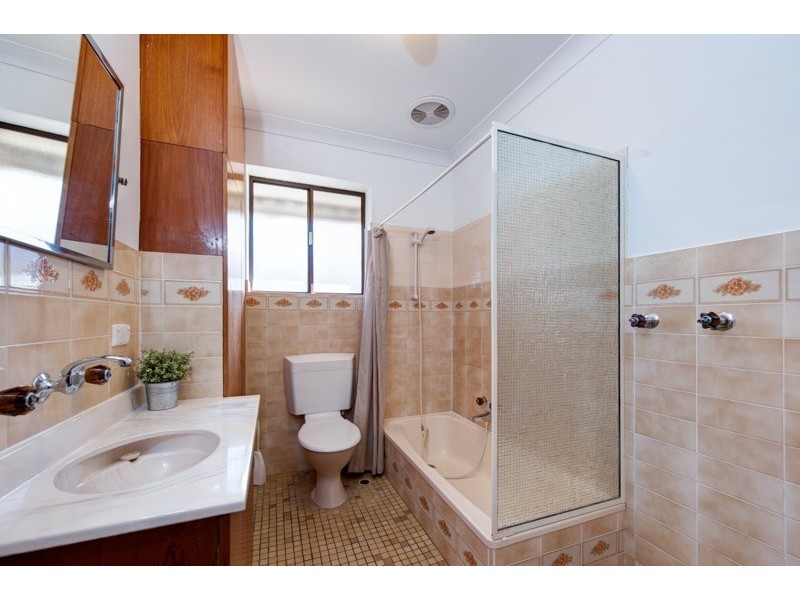 340 Wright Road, Para Vista SA 5093