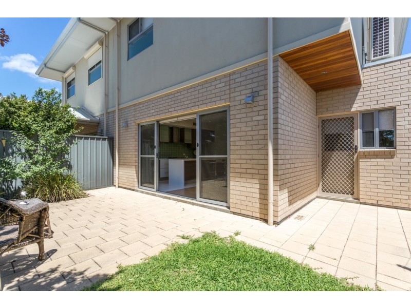 7 Myrtle Grove, Clovelly Park SA 5042
