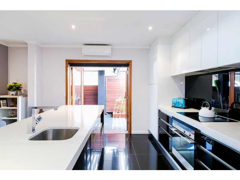 1/36 Victoria Street, Henley Beach SA 5022