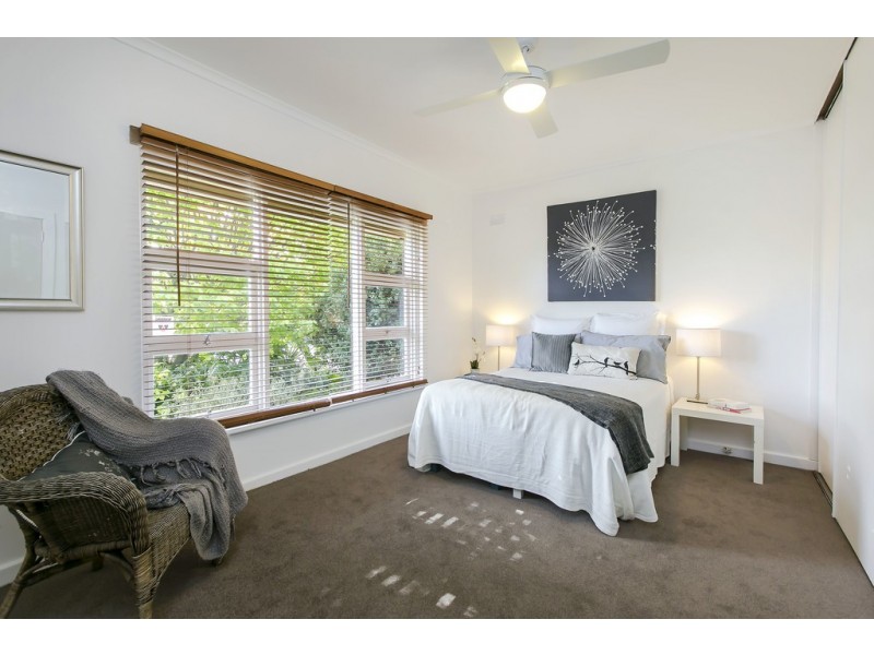 42 Roundaway Crescent, O’halloran Hill SA 5158