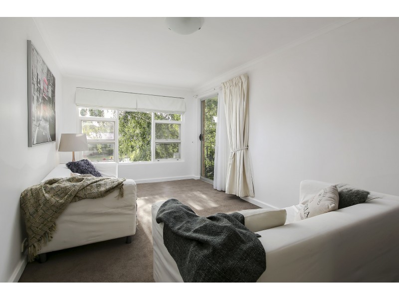 42 Roundaway Crescent, O’halloran Hill SA 5158