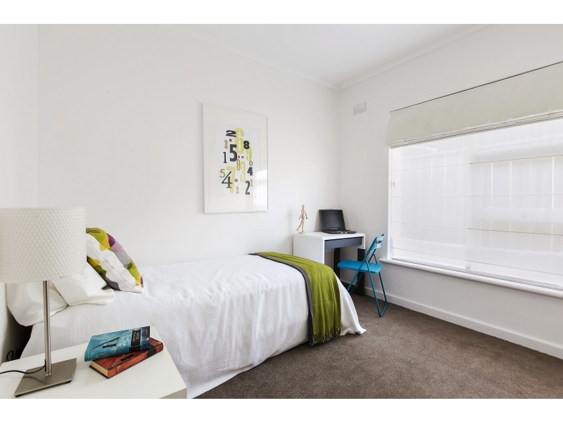 42 Roundaway Crescent, O’halloran Hill SA 5158