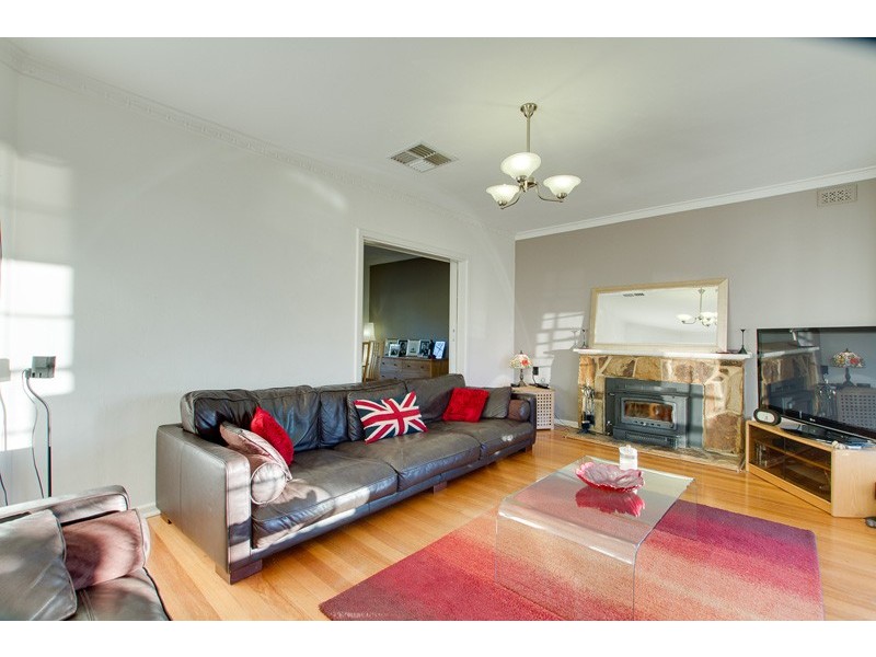 92 Gloucester Avenue, Belair SA 5052