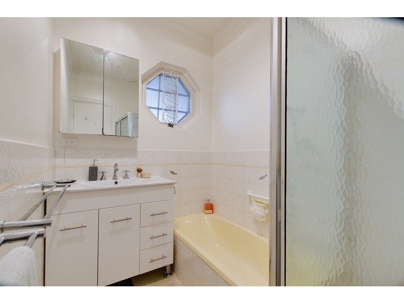 92 Gloucester Avenue, Belair SA 5052