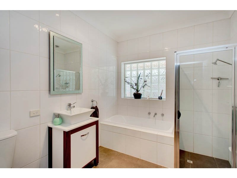 315 Victor Harbor Road, Mclaren Vale SA 5171