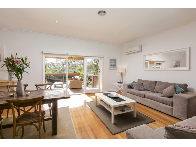 8 Carruth Road, Torrens Park SA 5062