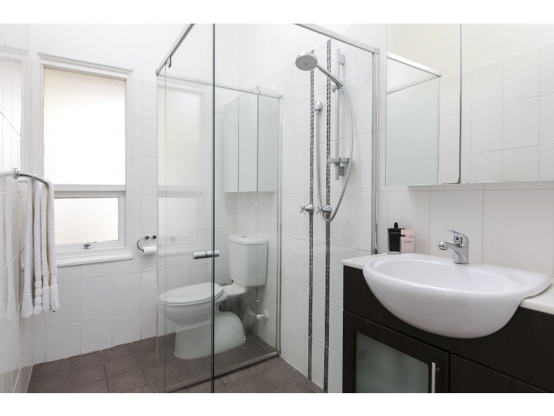 8 Carruth Road, Torrens Park SA 5062