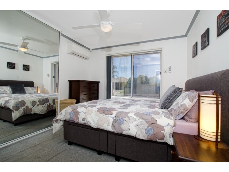 4 Hughes Court, Green Fields SA 5107