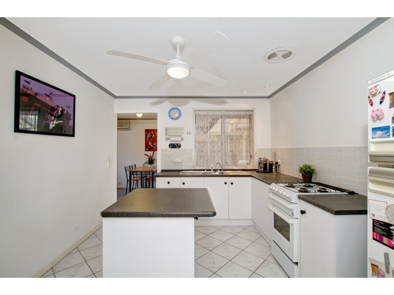 4 Hughes Court, Green Fields SA 5107