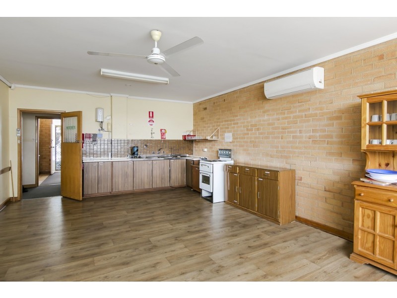 1A Crystal Avenue, St Marys SA 5042