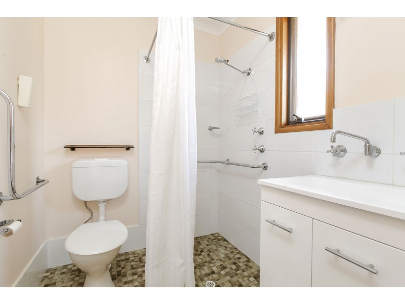 1A Crystal Avenue, St Marys SA 5042