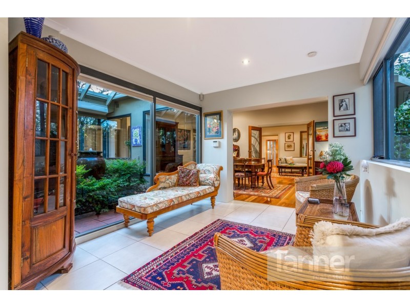 1 Lochness Avenue, Torrens Park SA 5062