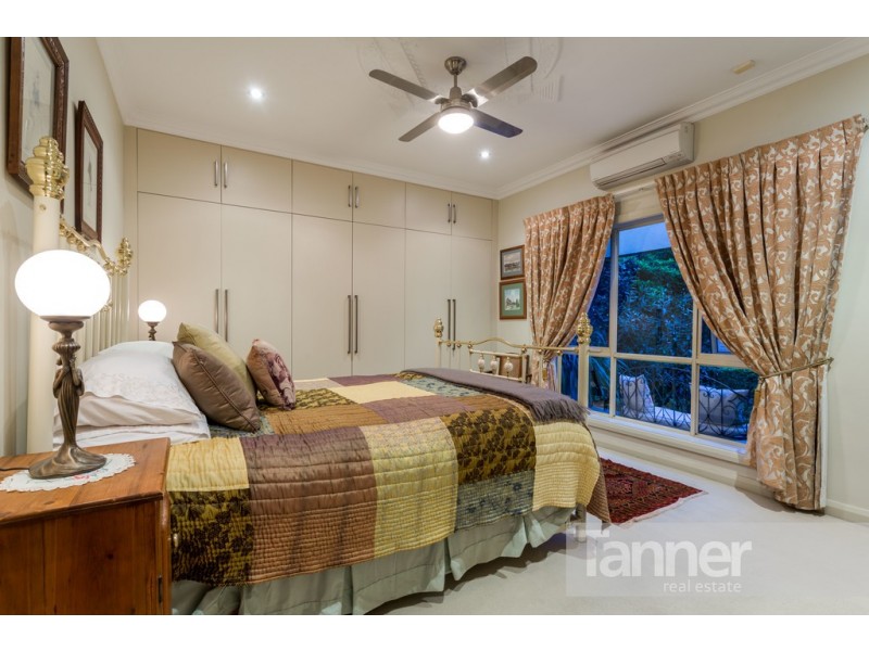 1 Lochness Avenue, Torrens Park SA 5062