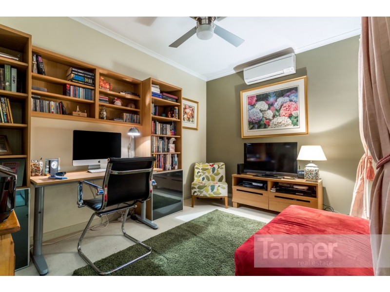 1 Lochness Avenue, Torrens Park SA 5062