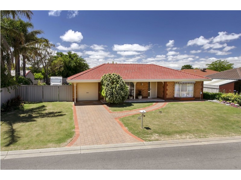 29 Clearwater Crescent, Seaford Rise SA 5169