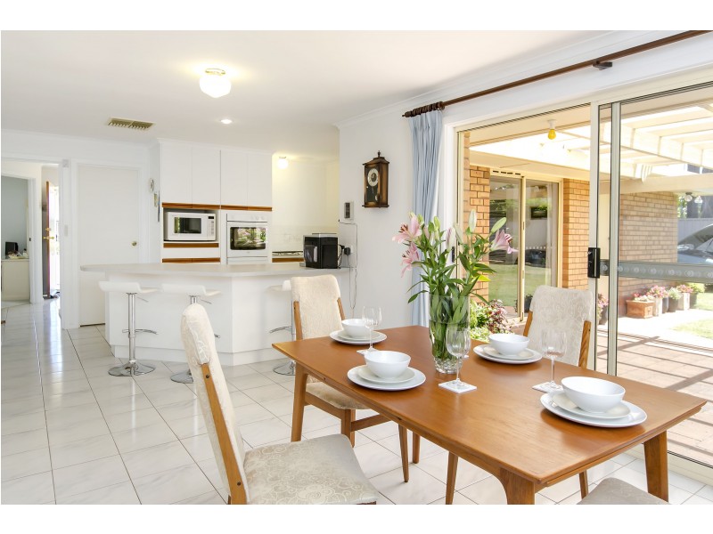 29 Clearwater Crescent, Seaford Rise SA 5169