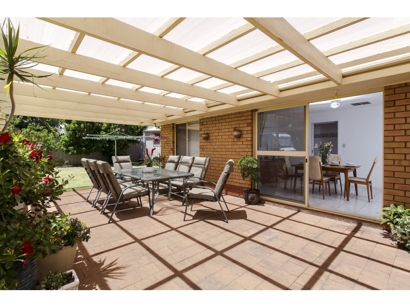 29 Clearwater Crescent, Seaford Rise SA 5169