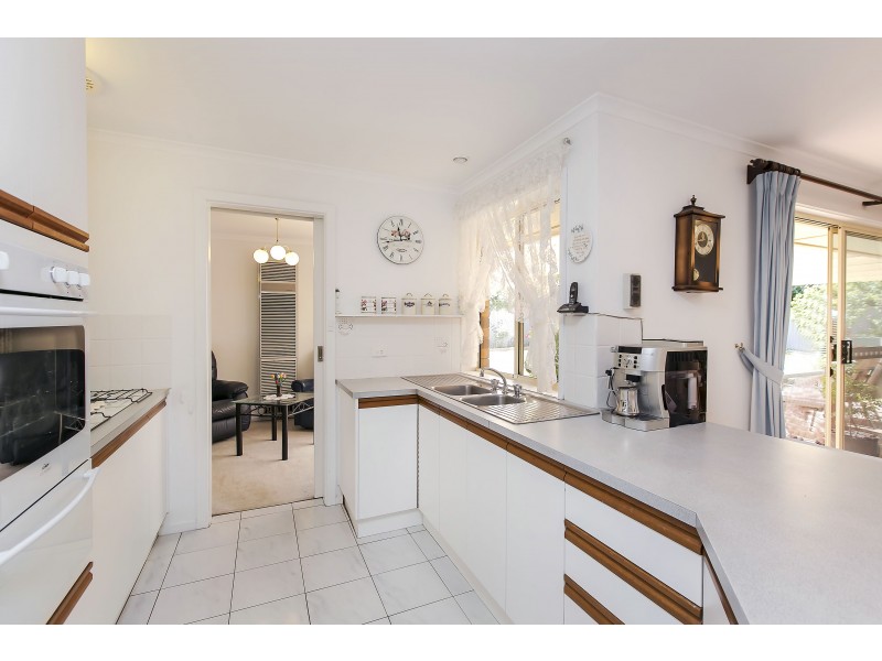 29 Clearwater Crescent, Seaford Rise SA 5169