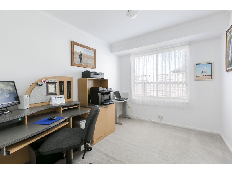 29 Clearwater Crescent, Seaford Rise SA 5169