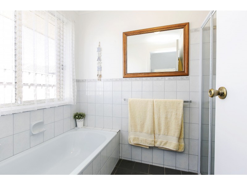 29 Clearwater Crescent, Seaford Rise SA 5169