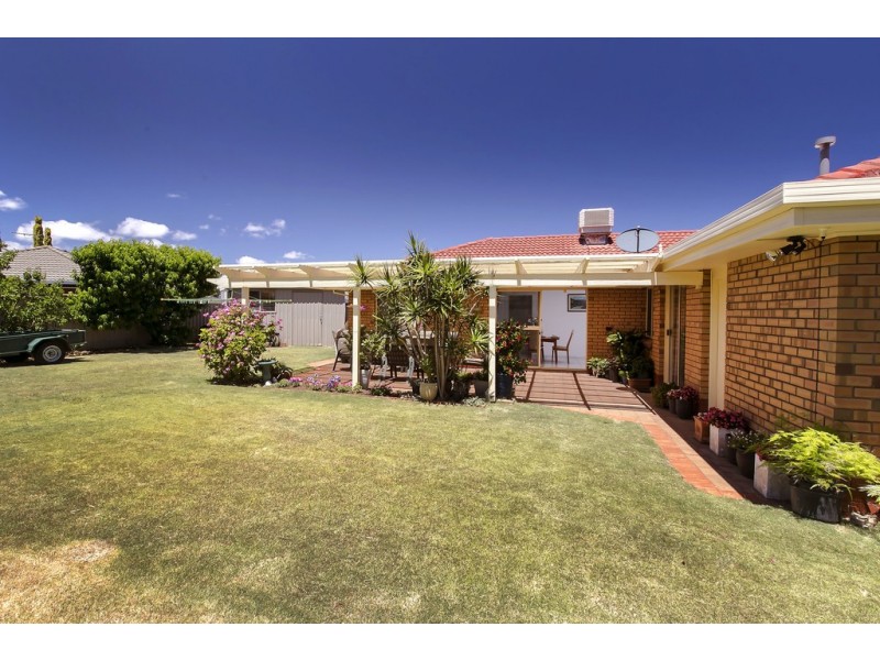 29 Clearwater Crescent, Seaford Rise SA 5169