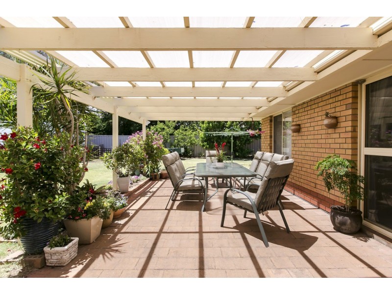 29 Clearwater Crescent, Seaford Rise SA 5169