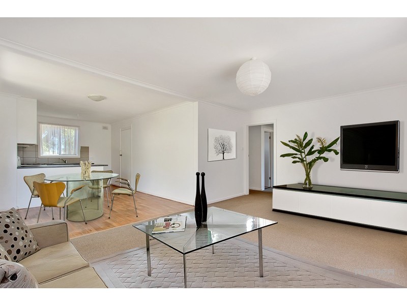 7 Hugh Crescent, Morphett Vale SA 5162