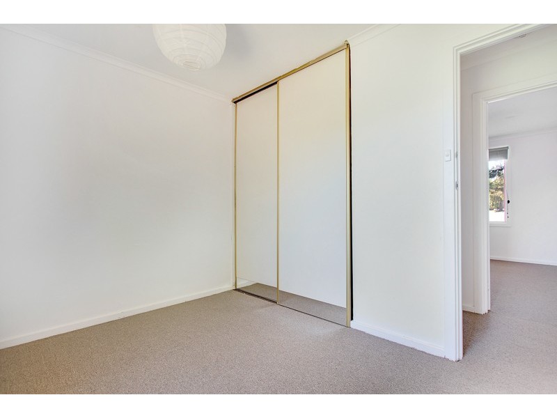 7 Hugh Crescent, Morphett Vale SA 5162