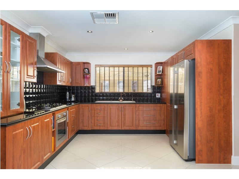 15 Korong Street, Hope Valley SA 5090