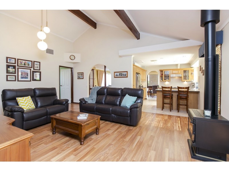 12 Heath Lane, Flagstaff Hill SA 5159