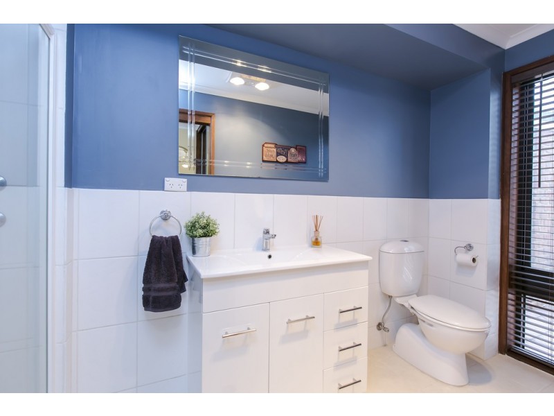 12 Heath Lane, Flagstaff Hill SA 5159