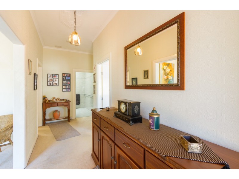 104 Kingston Avenue, Melrose Park SA 5039