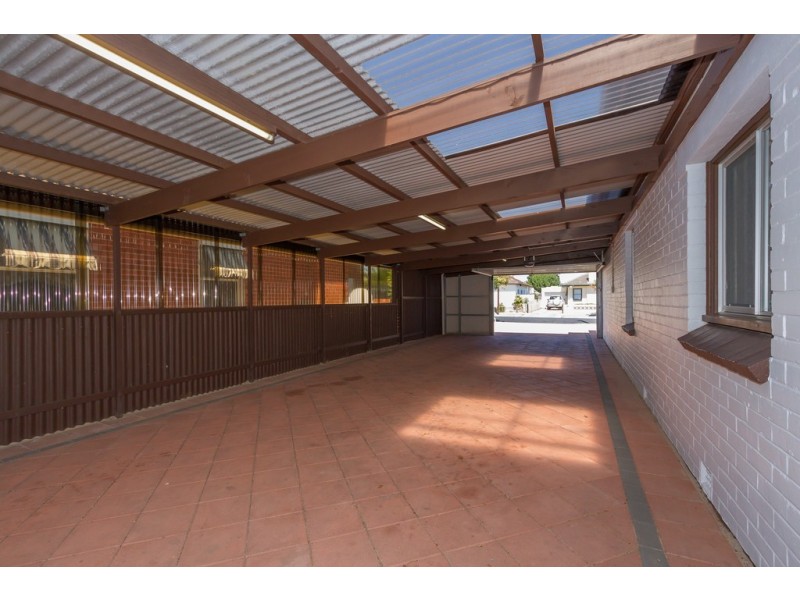 104 Kingston Avenue, Melrose Park SA 5039