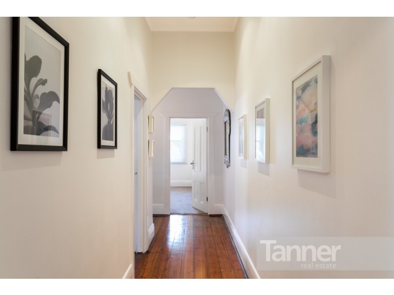 27A Farnham Road, Keswick SA 5035