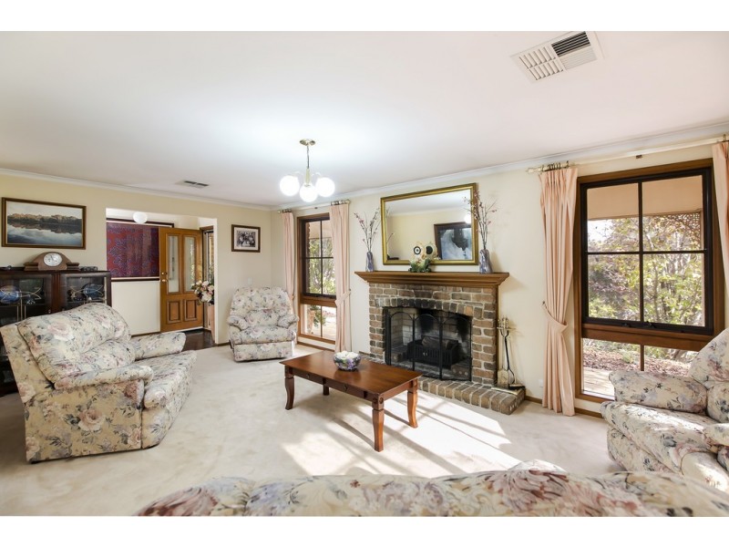 39 Woodlea Drive, Aberfoyle Park SA 5159