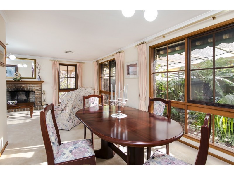 39 Woodlea Drive, Aberfoyle Park SA 5159