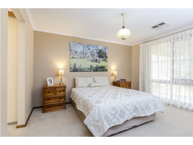 39 Woodlea Drive, Aberfoyle Park SA 5159