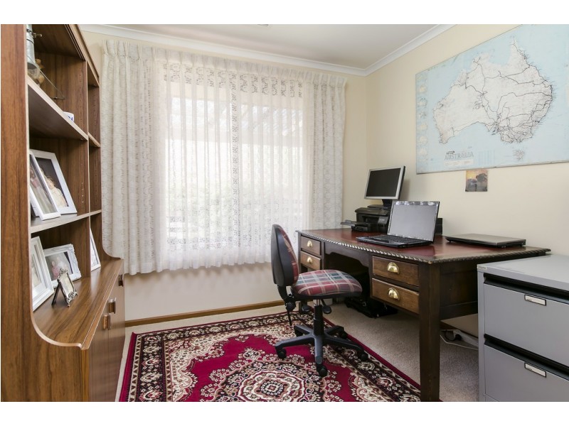 39 Woodlea Drive, Aberfoyle Park SA 5159