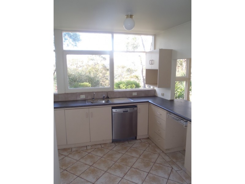 4 Chitunga Road, Eden Hills SA 5050