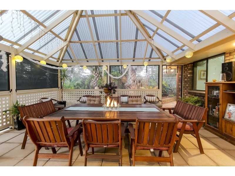 4 Advance Court, North Haven SA 5018