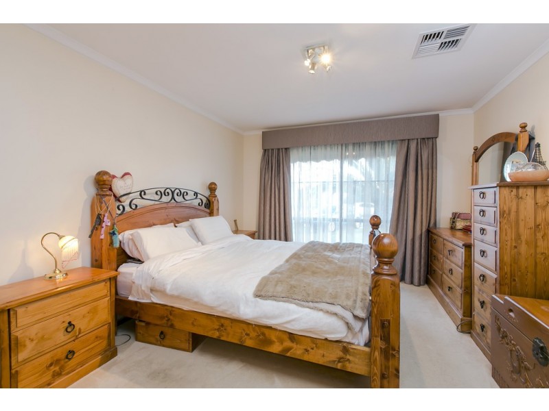 4 Advance Court, North Haven SA 5018