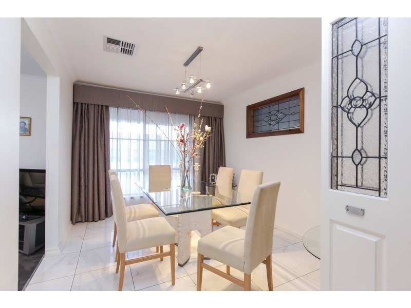 4 Advance Court, North Haven SA 5018